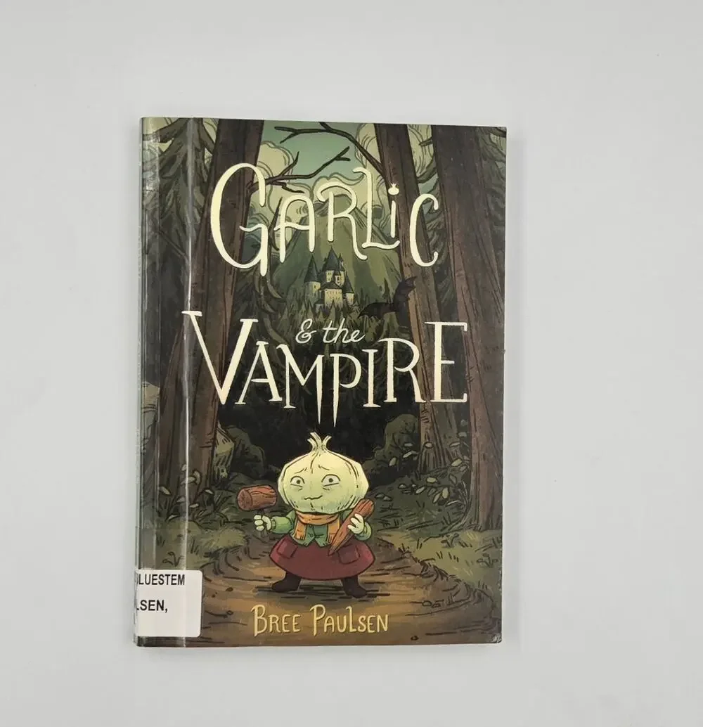 Garlic and the Vampire by Bree Paulsen (Softcover 2021) Ex-Library 1st Ed 4th Pr
